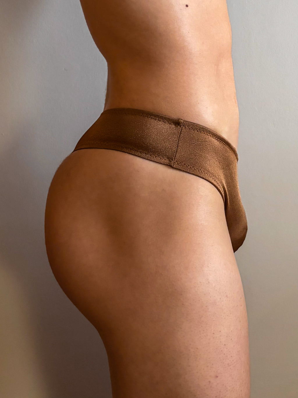 Iregular Swim Thong Cocoa